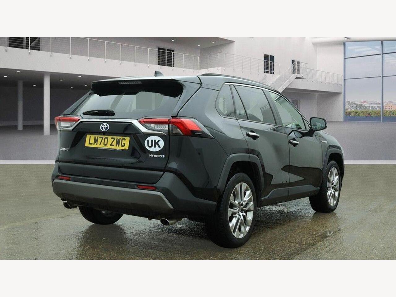 Used Toyota RAV4 2021 for sale - 77743909: Photo 12
