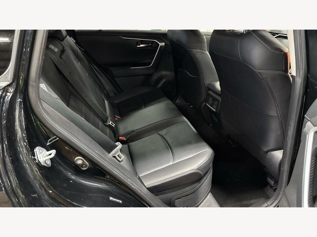 Used Toyota RAV4 2021 for sale - 77743909: Photo 15