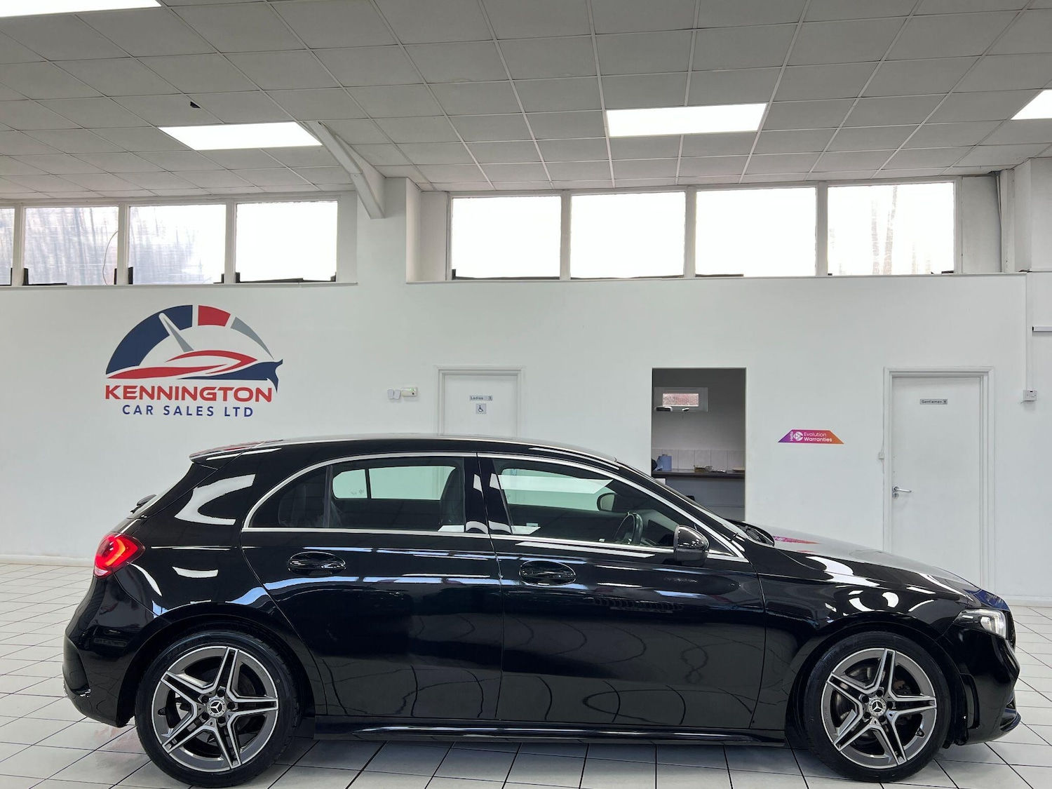 Used Mercedes-Benz A-Class 2018 for sale - 77230406: Photo 18