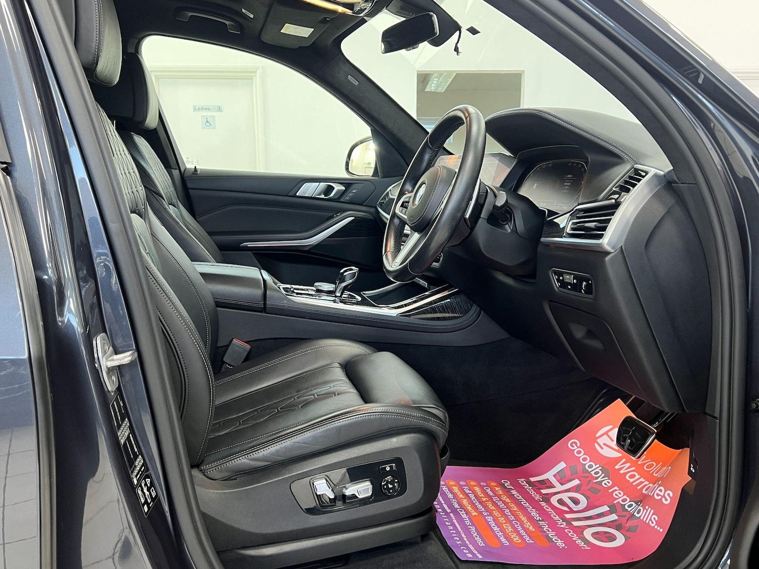 Used BMW X7 2021 for sale - 77559302: Photo 2