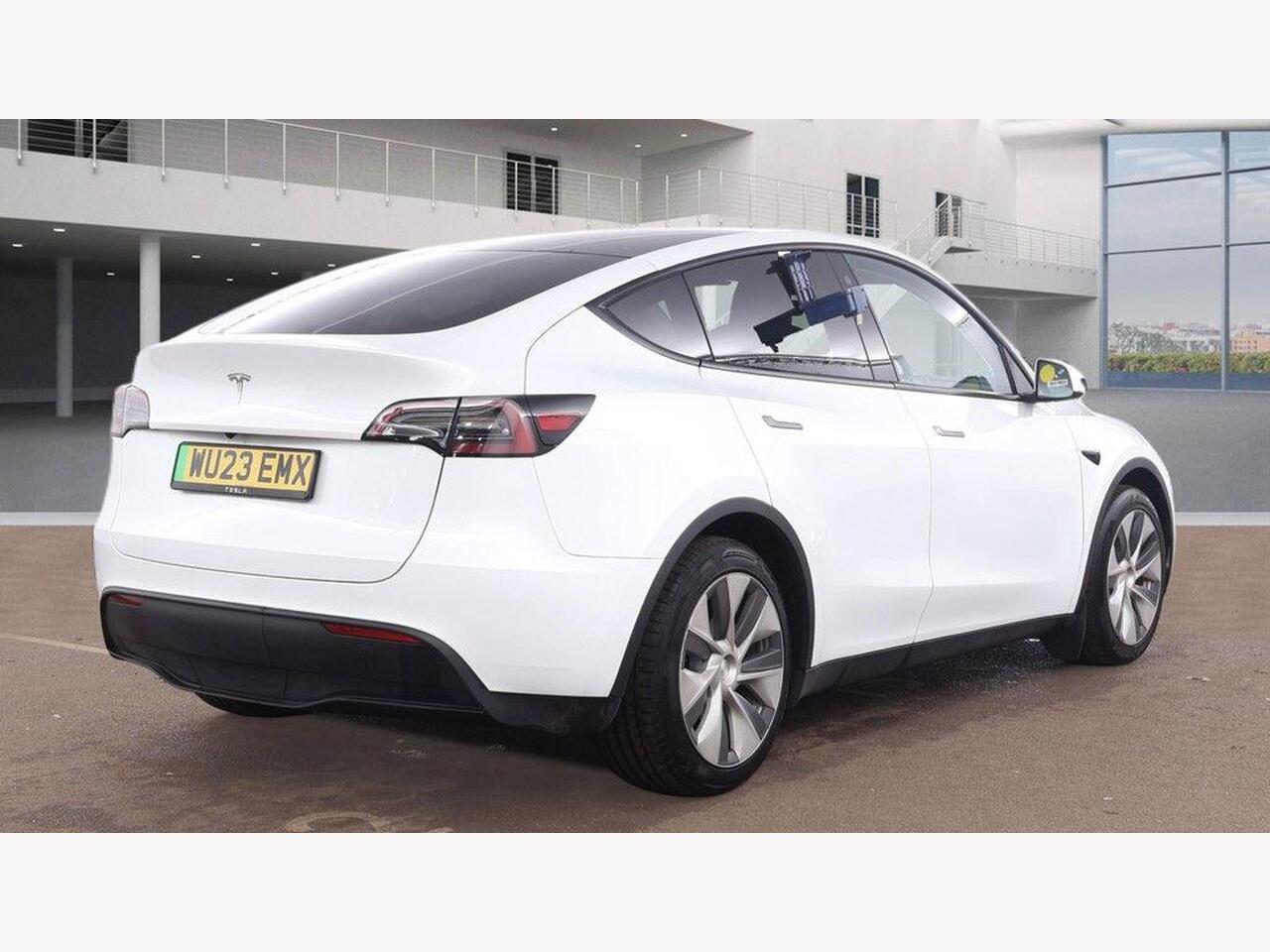Used Tesla Model Y 2023 for sale - 77795438: Photo 10