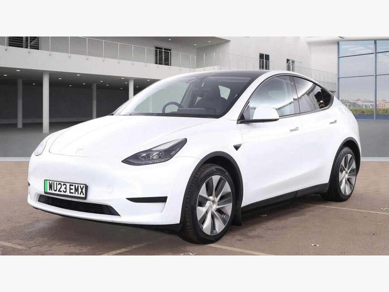 Used Tesla Model Y 2023 for sale - 77795438: Photo 3