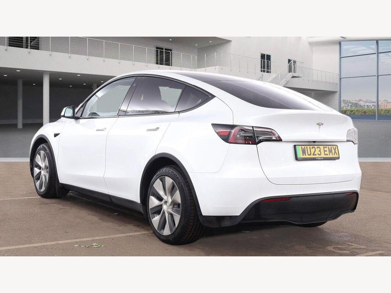 Used Tesla Model Y 2023 for sale - 77795438: Photo 5