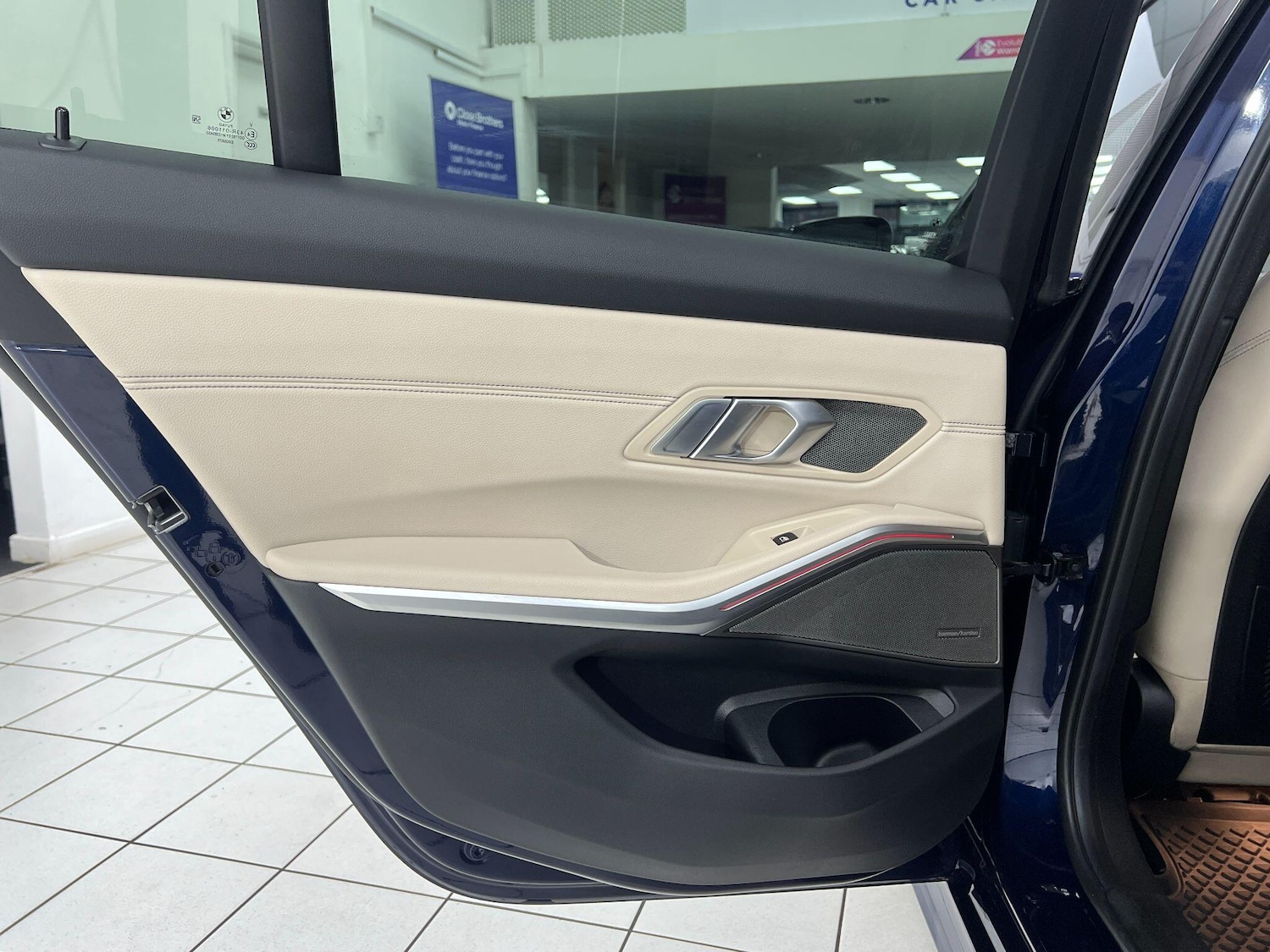 Used BMW 3 Series 2020 for sale - 76913885: Photo 37