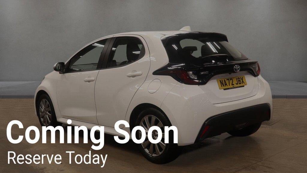 Used Toyota Yaris 2022 for sale - 77387387: Photo 27