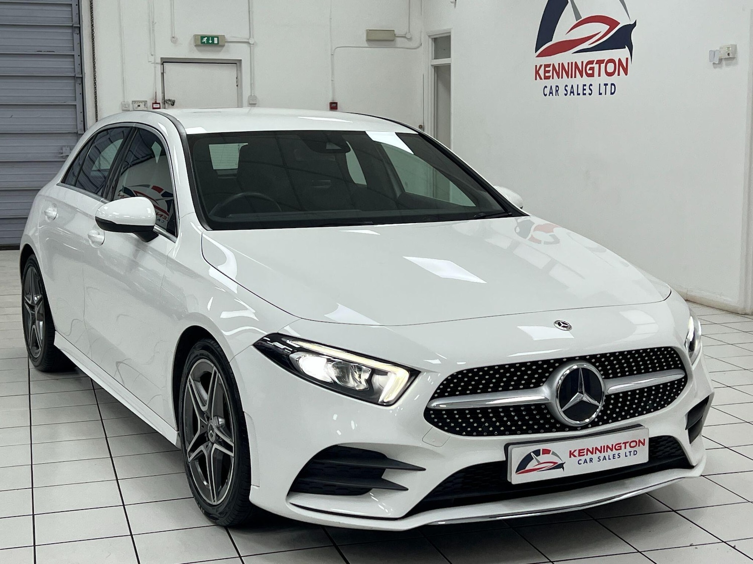 Used Mercedes-Benz A-Class 2018 for sale - 77559354: Photo 2