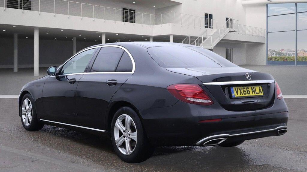 Used Mercedes-Benz E Class 2016 for sale - 76898244: Photo 5