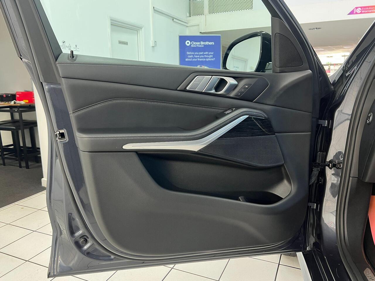 Used BMW X7 2021 for sale - 77743862: Photo 43