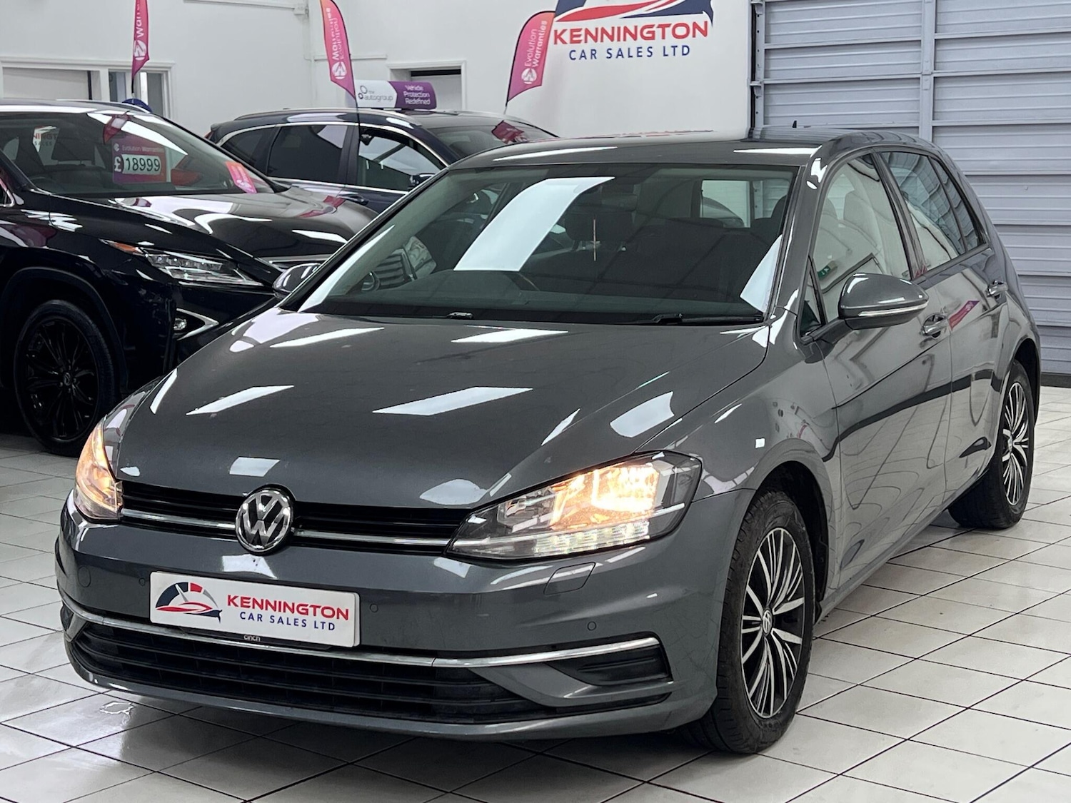 Used Volkswagen Golf 2017 for sale - 76898968: Photo 14