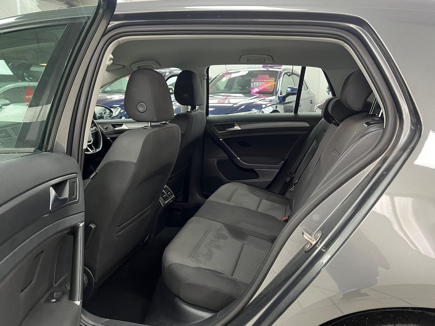 Used Volkswagen Golf 2017 for sale - 76898968: Photo 22