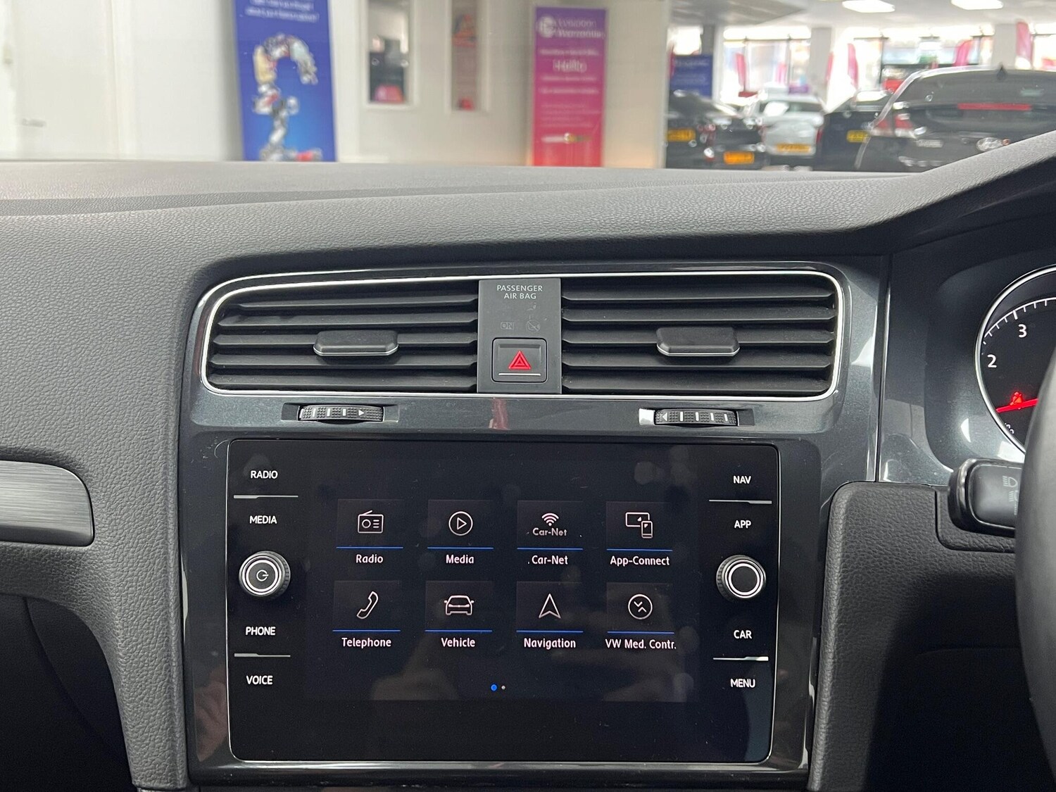 Used Volkswagen Golf 2017 for sale - 76898968: Photo 42