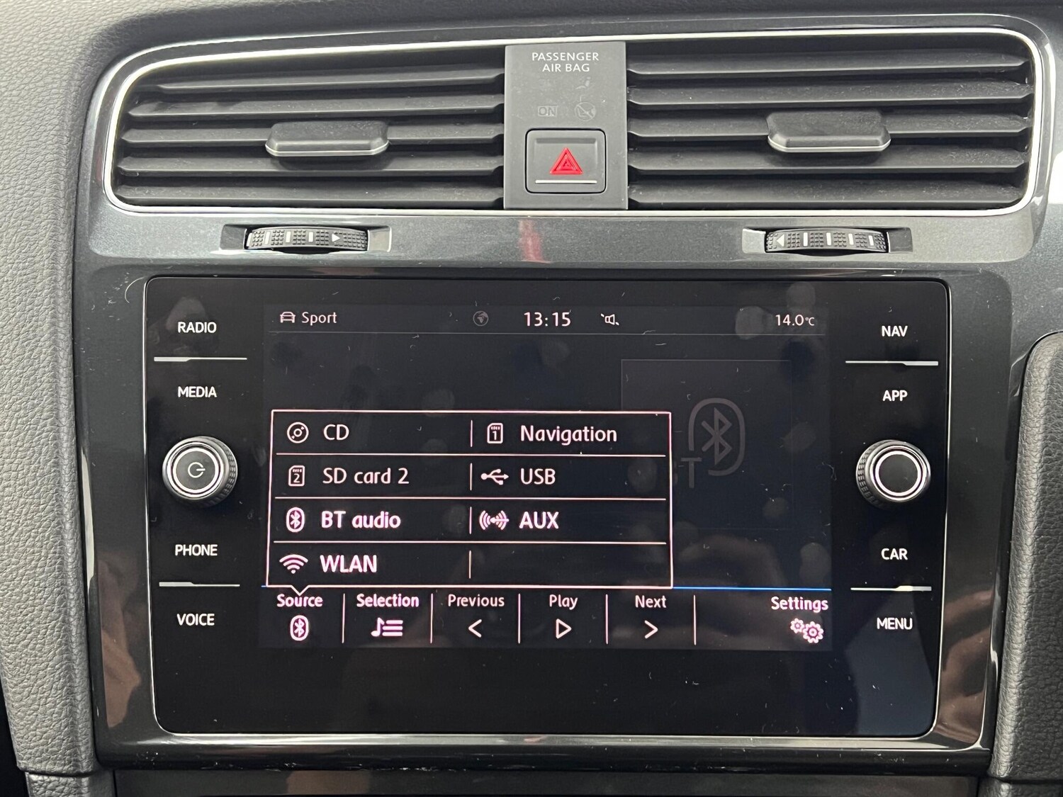 Used Volkswagen Golf 2017 for sale - 76898968: Photo 47