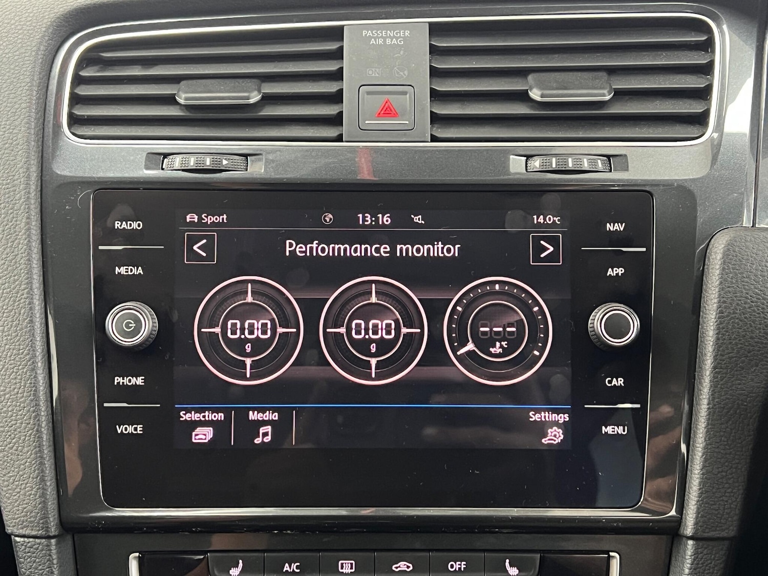 Used Volkswagen Golf 2017 for sale - 76898968: Photo 51