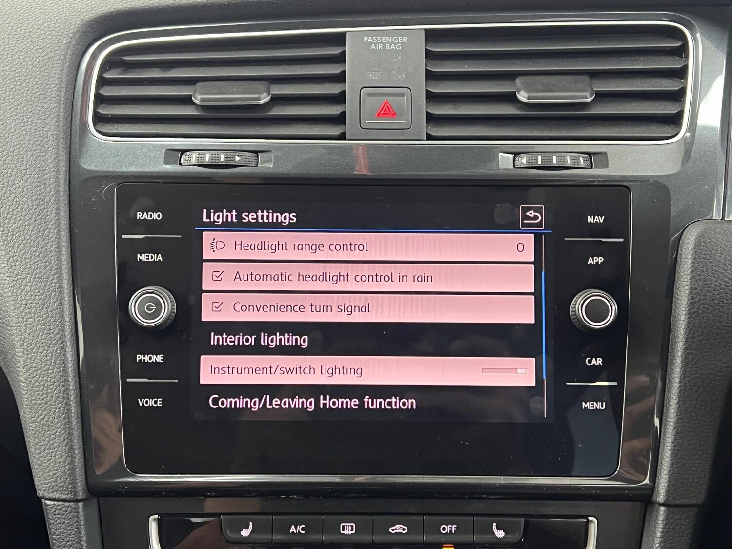 Used Volkswagen Golf 2017 for sale - 76898968: Photo 57