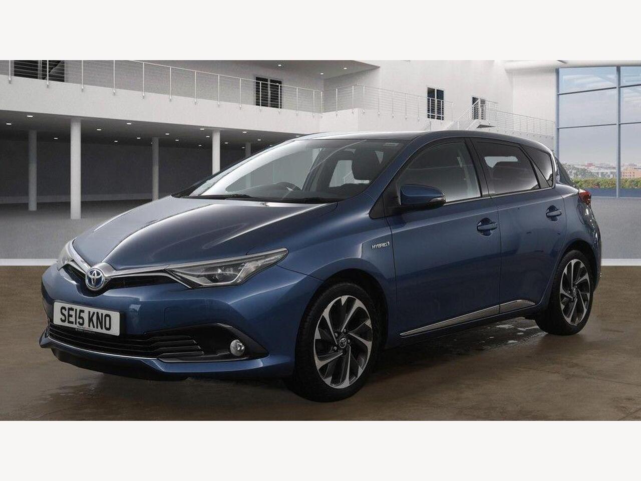 Used Toyota Auris 2015 for sale - 77743855: Photo 3