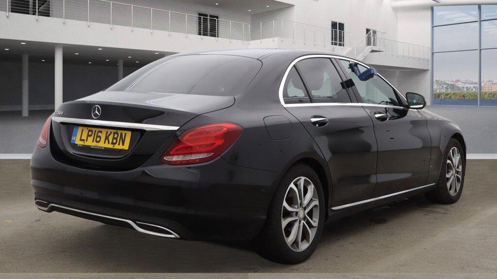 Used Mercedes-Benz C Class 2016 for sale - 77468091: Photo 14