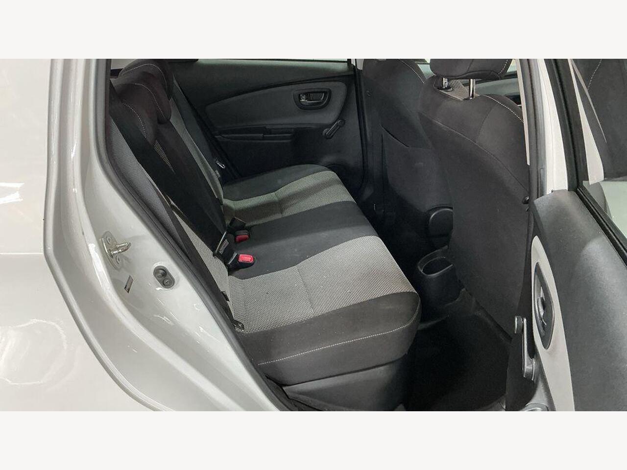 Used Toyota Yaris 2016 for sale - 77743852: Photo 14