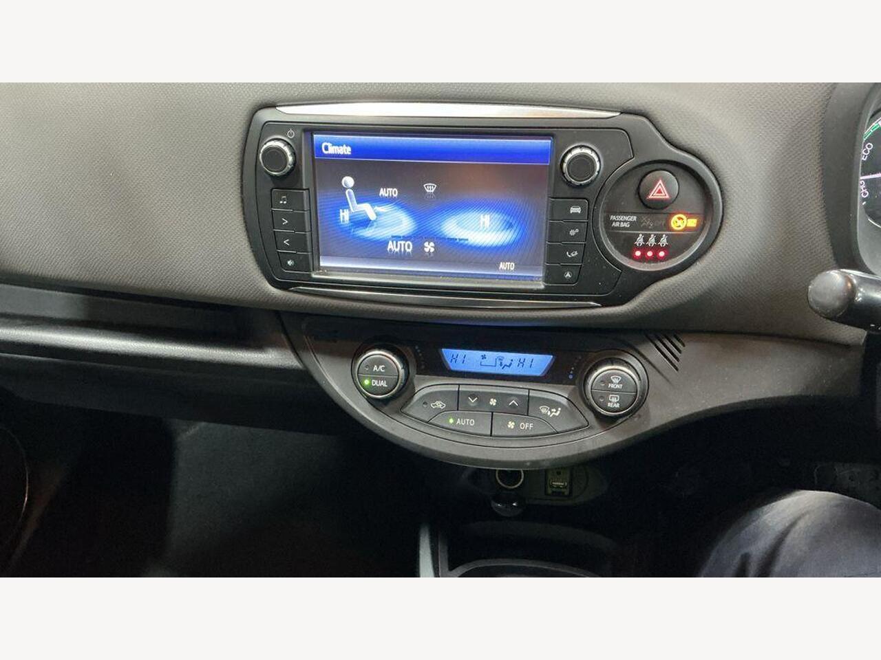 Used Toyota Yaris 2016 for sale - 77743852: Photo 16