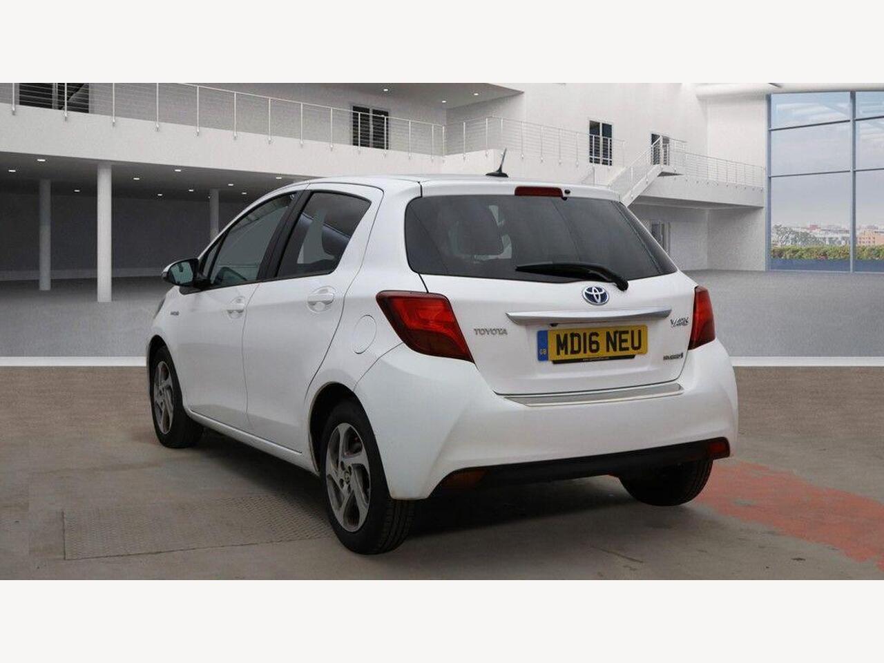 Used Toyota Yaris 2016 for sale - 77743852: Photo 5