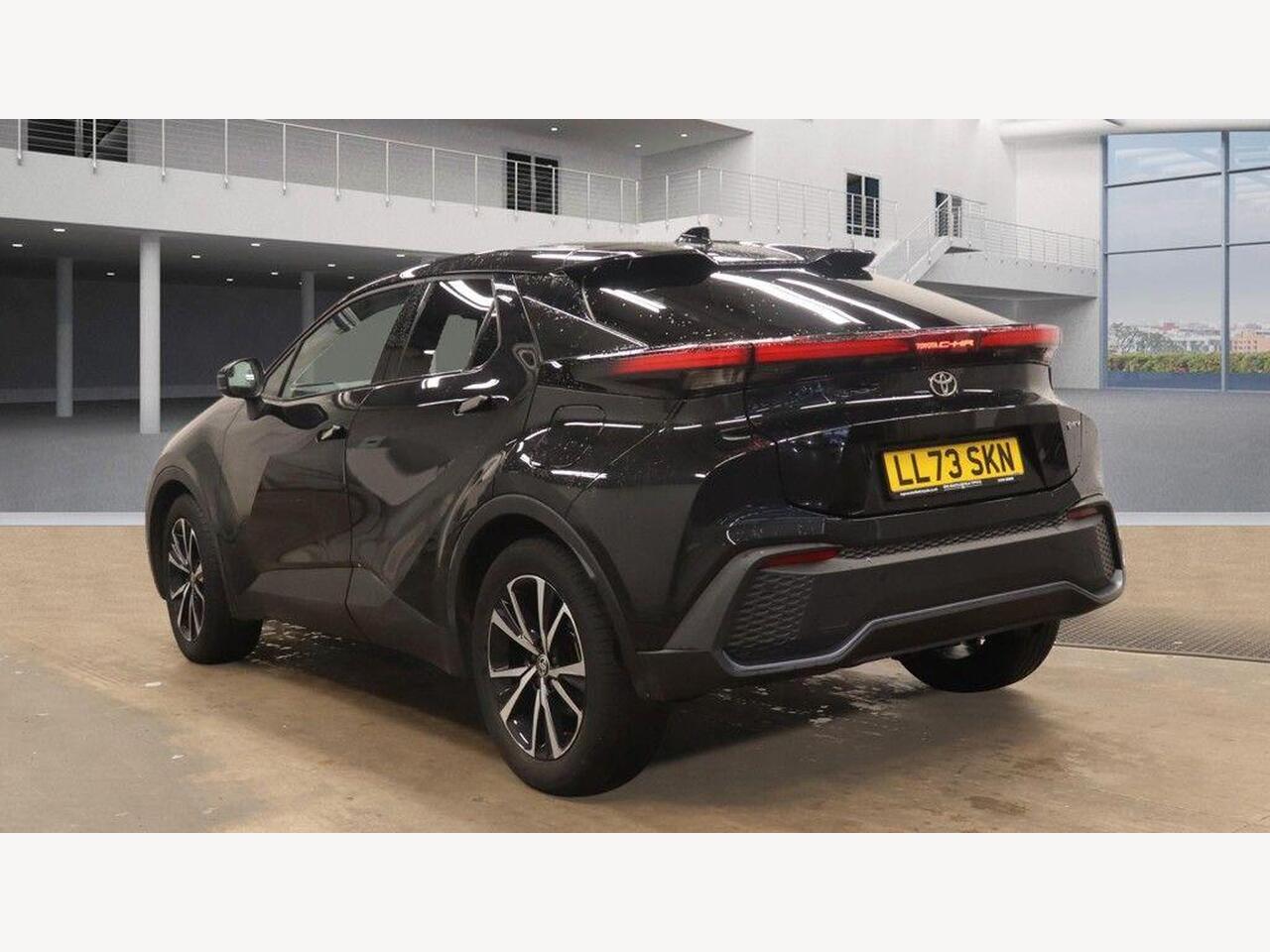 Used Toyota C-HR 2024 for sale - 77743888: Photo 10