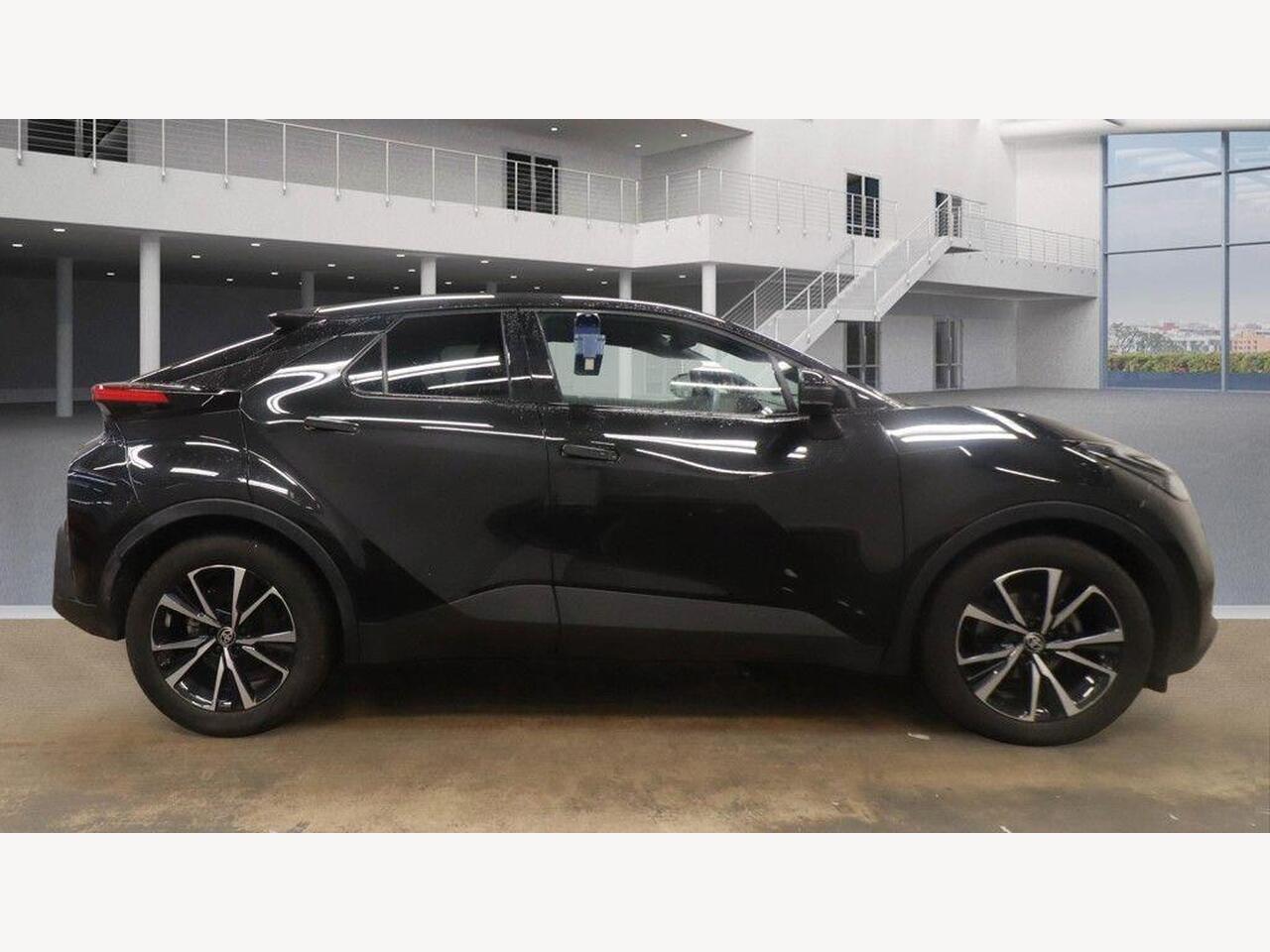 Used Toyota C-HR 2024 for sale - 77743888: Photo 15