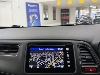Used Honda HR-V 2018 for sale - 79050465: Photo