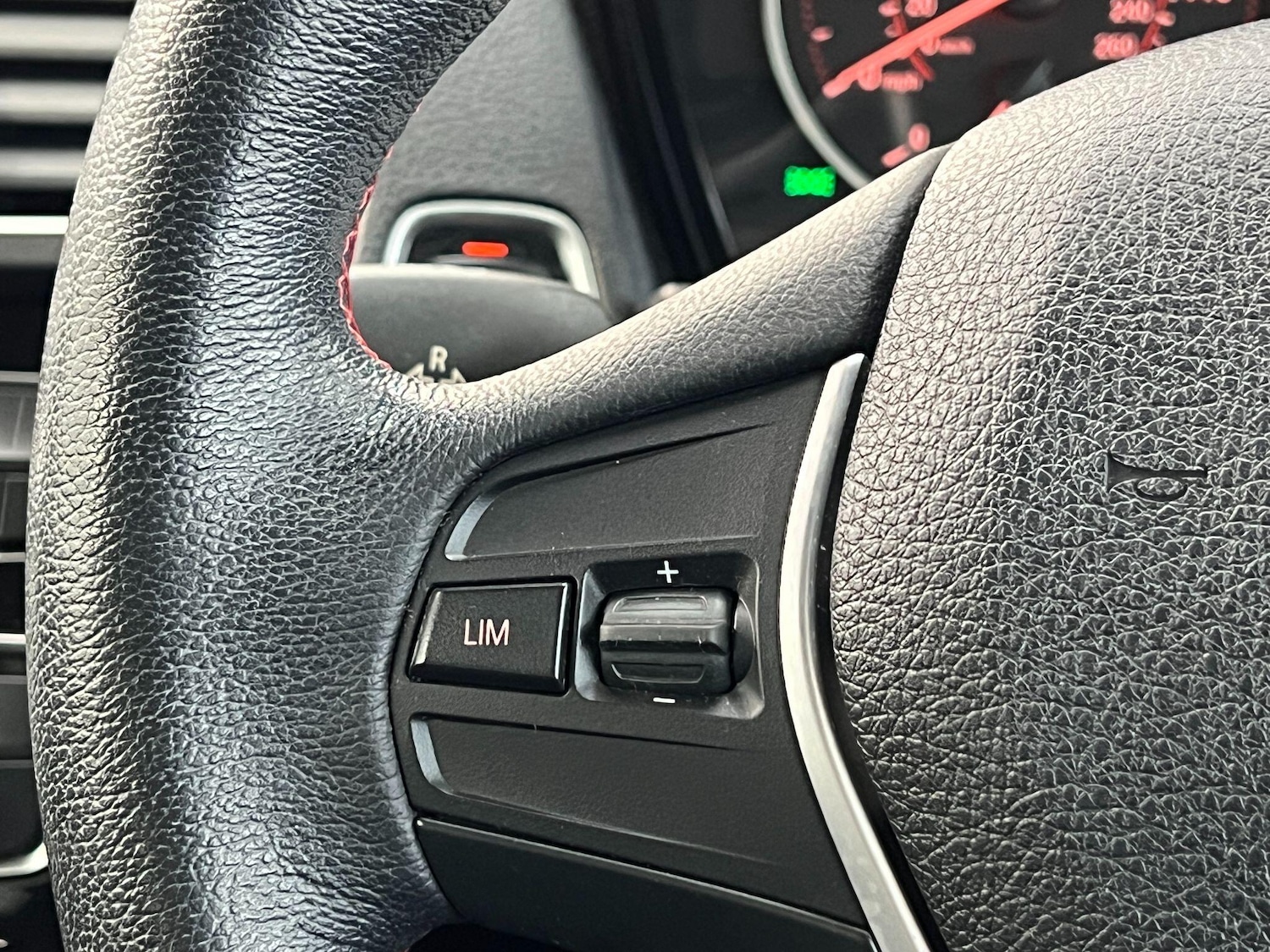 Used BMW 2 Series 2017 for sale - 77057303: Photo 38