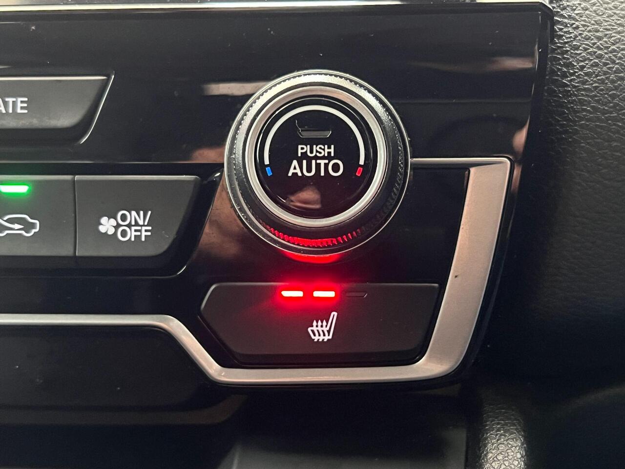 Used Honda CR-V 2018 for sale - 77743859: Photo 30