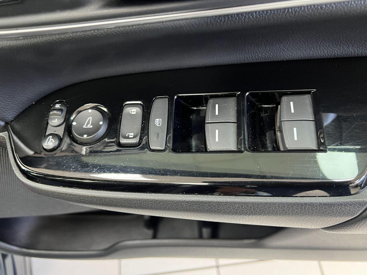 Used Honda CR-V 2018 for sale - 77743859: Photo 38