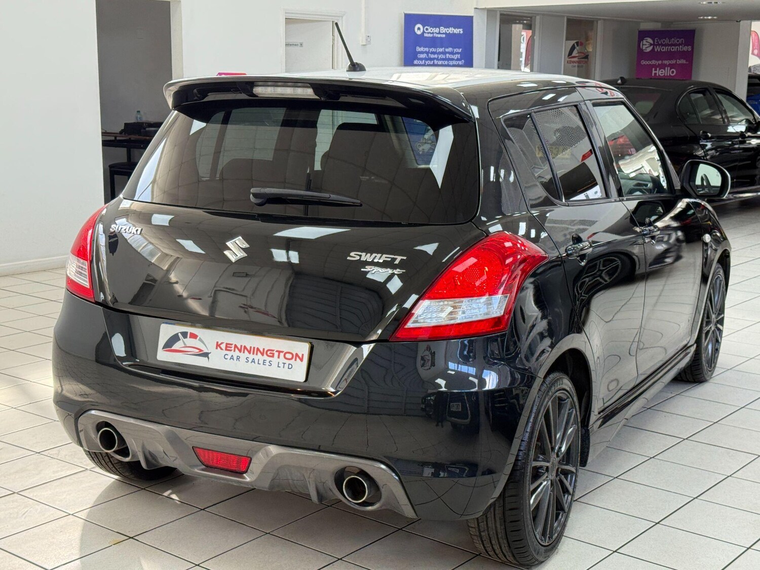 Used Suzuki Swift 2014 for sale - 76898318: Photo 15