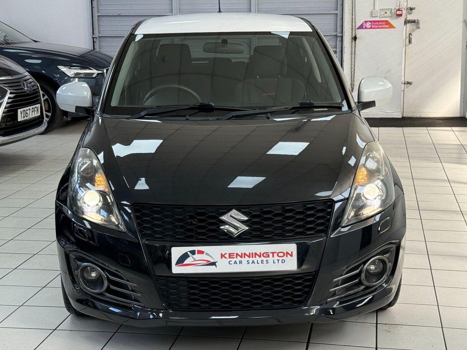 Used Suzuki Swift 2014 for sale - 76898318: Photo 9