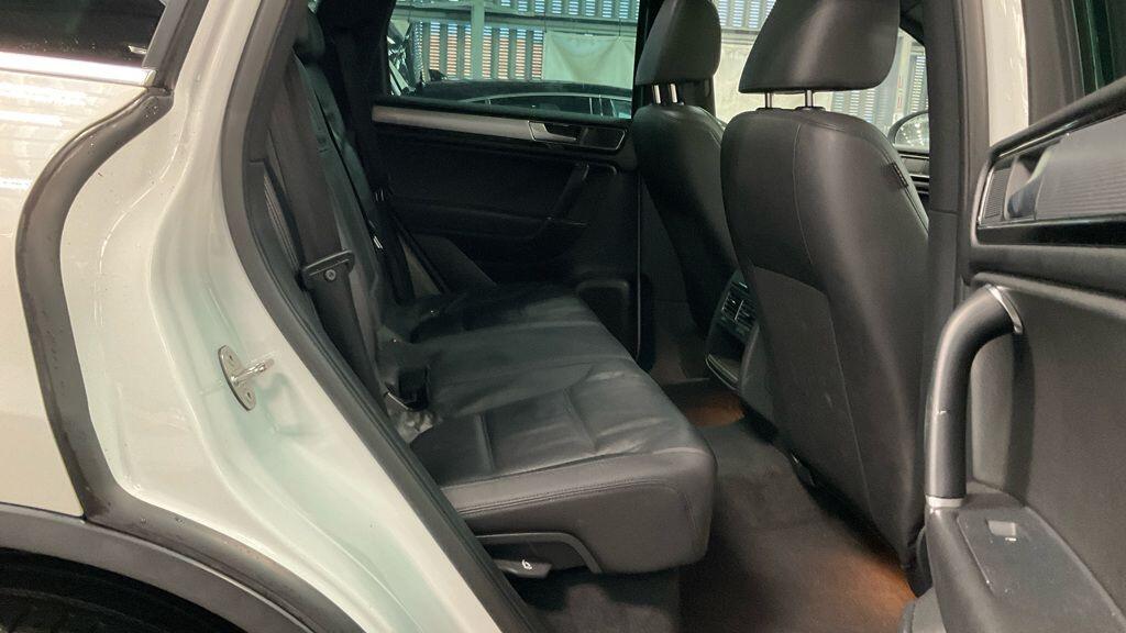 Used Volkswagen Touareg 2016 for sale - 77267506: Photo 15