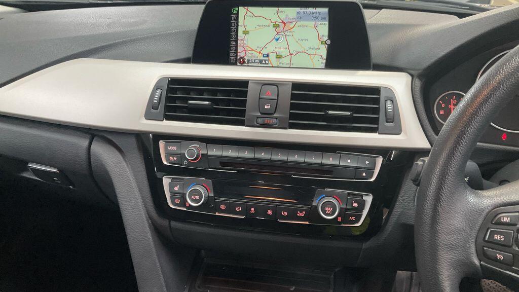 Used BMW 3 Series 2016 for sale - 76898311: Photo 17