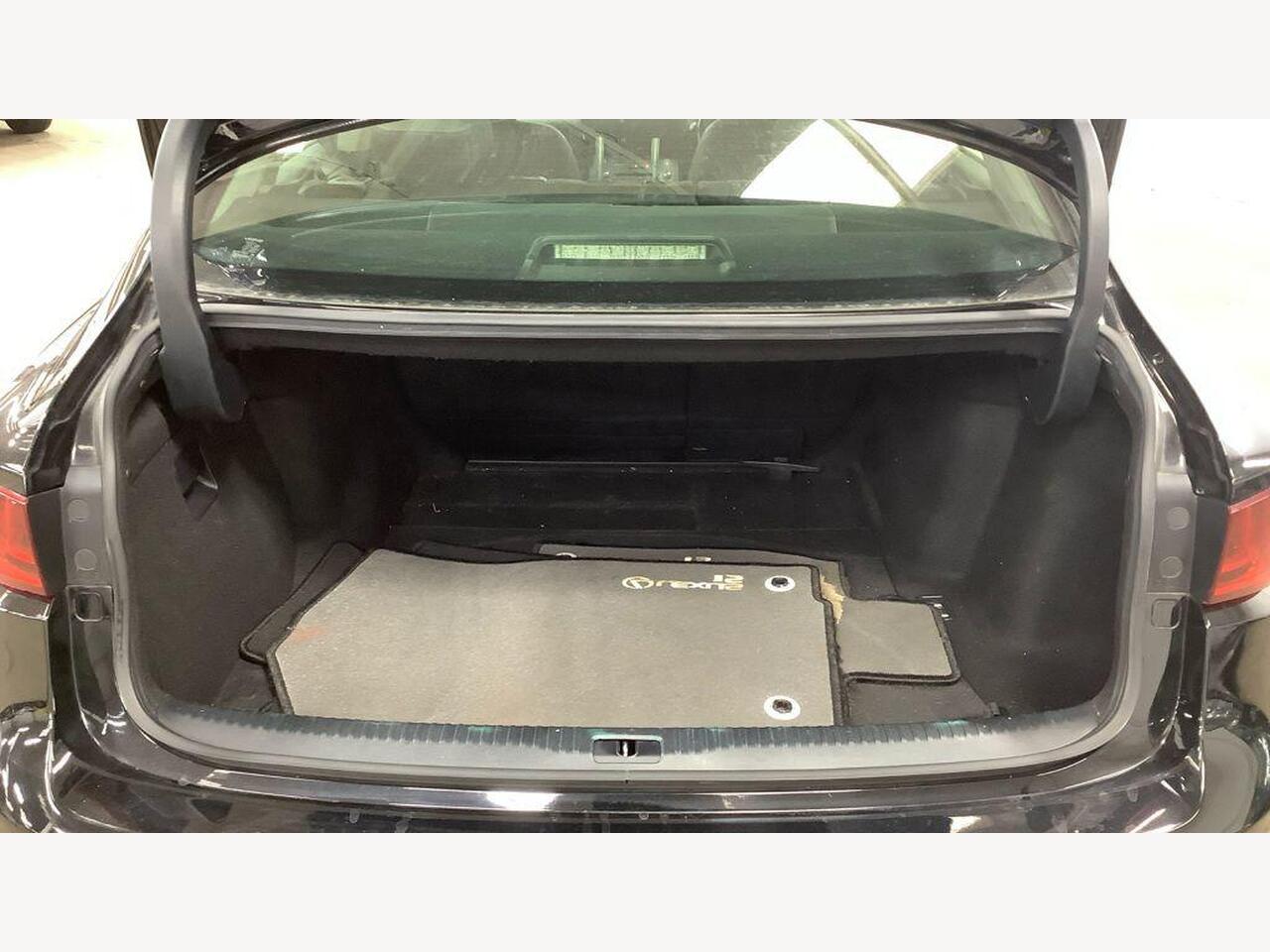 Used Lexus IS 2015 for sale - 77795433: Photo 17