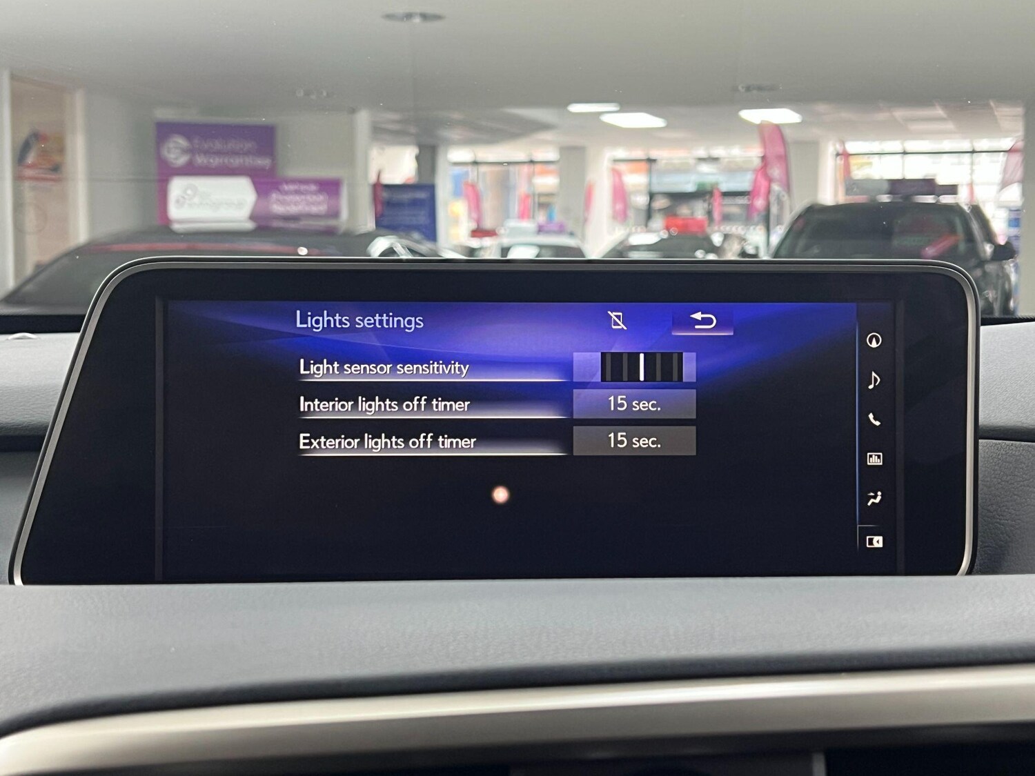 Used Lexus RX 2017 for sale - 76898409: Photo 70