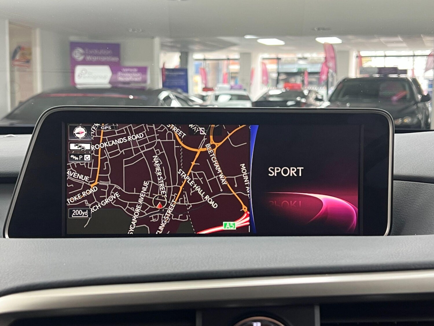 Used Lexus RX 2017 for sale - 76898409: Photo 75