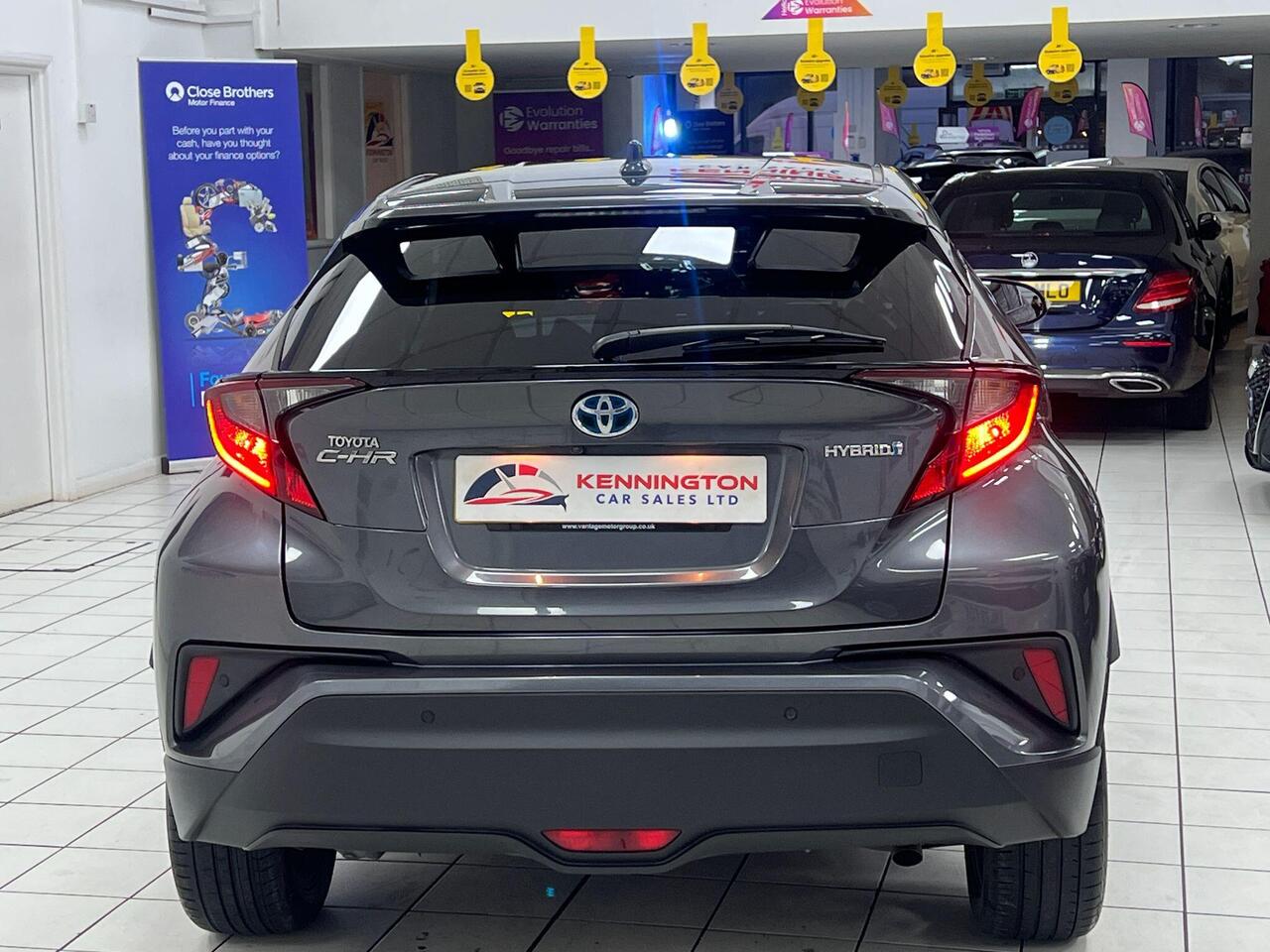 Used Toyota C-HR 2023 for sale - 77743894: Photo 15