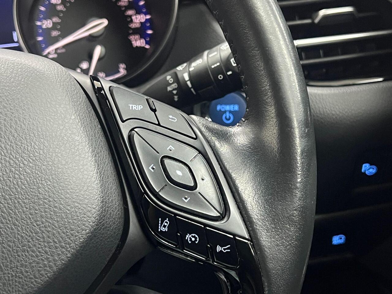 Used Toyota C-HR 2023 for sale - 77743894: Photo 28