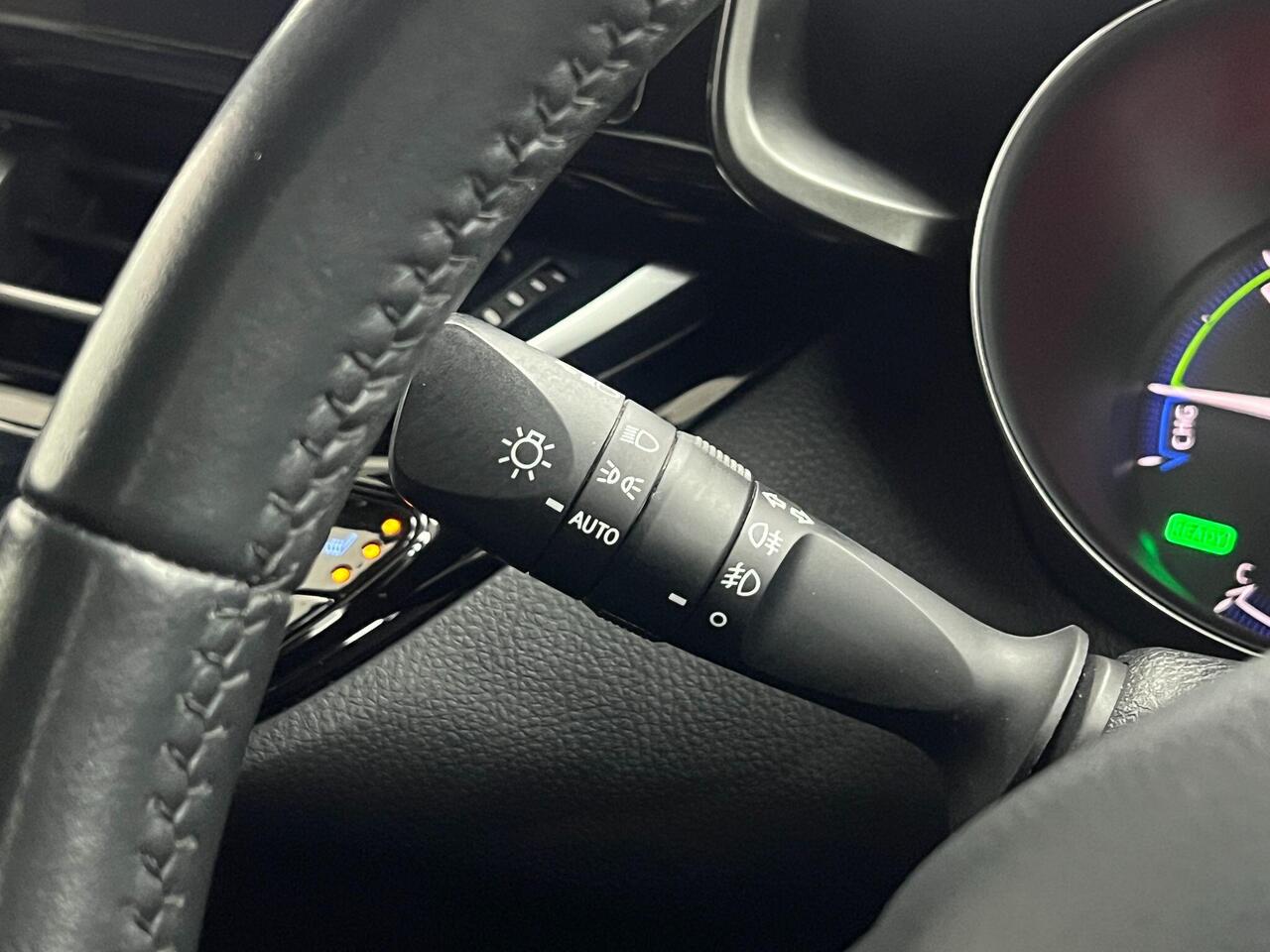 Used Toyota C-HR 2023 for sale - 77743894: Photo 30