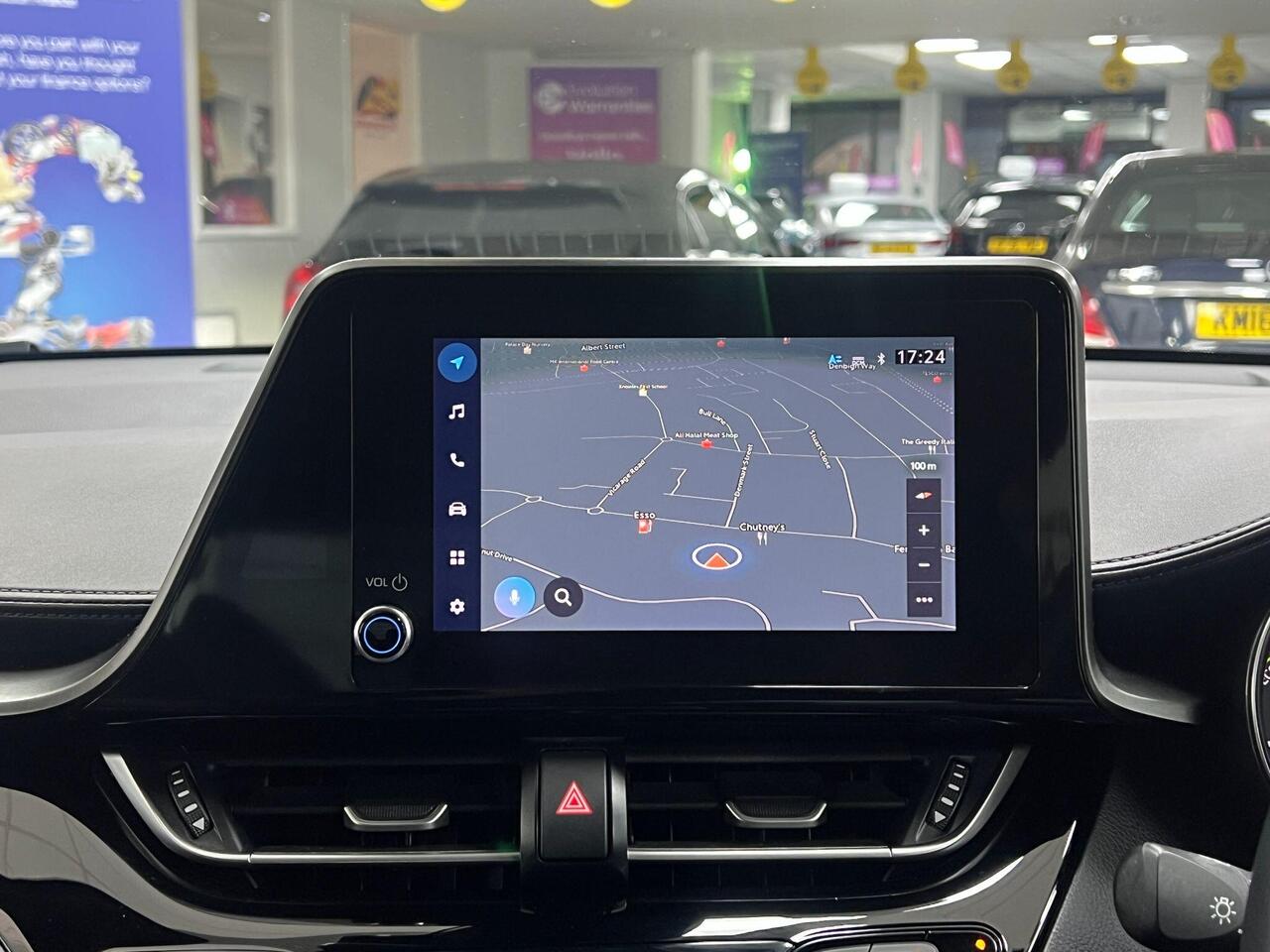 Used Toyota C-HR 2023 for sale - 77743894: Photo 5