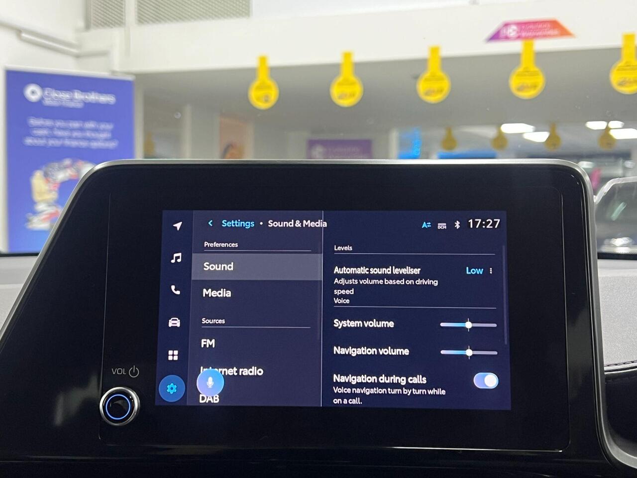 Used Toyota C-HR 2023 for sale - 77743894: Photo 61