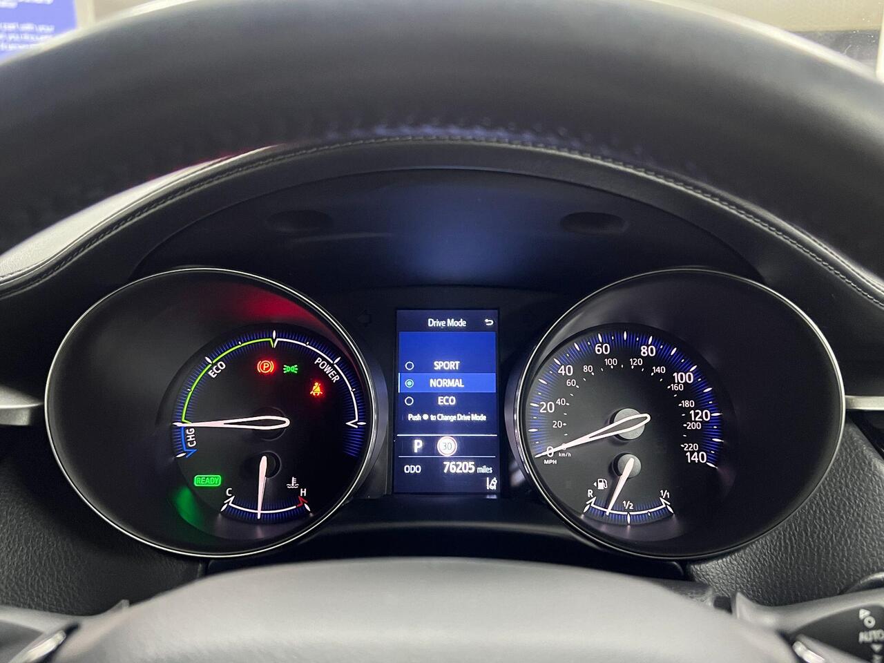 Used Toyota C-HR 2023 for sale - 77743894: Photo 81