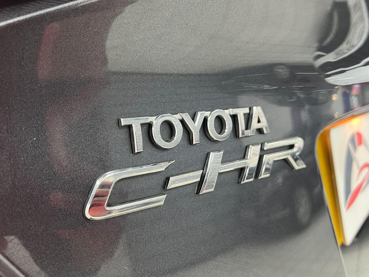 Used Toyota C-HR 2023 for sale - 77743894: Photo 92