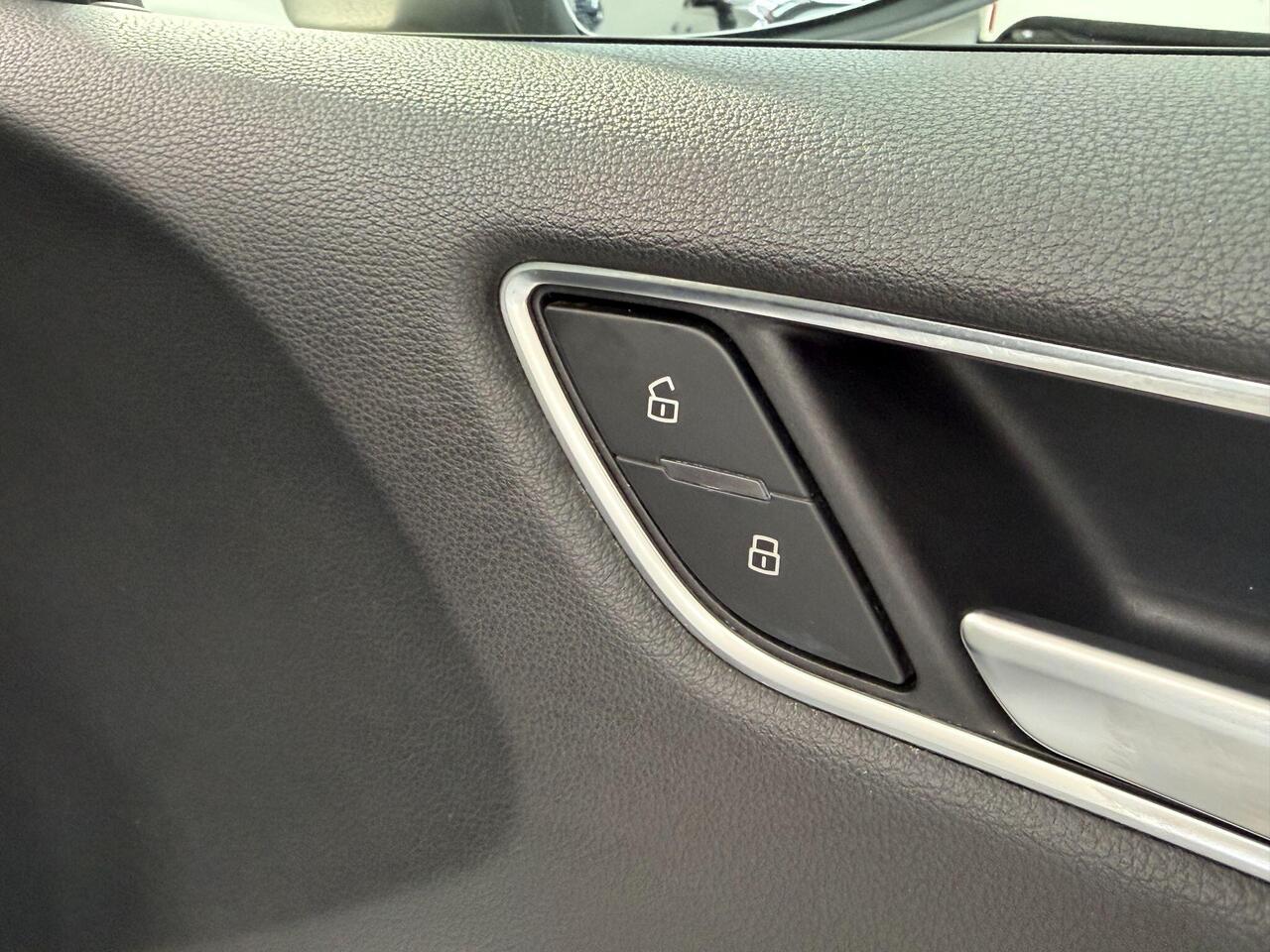 Used Audi A3 2018 for sale - 78102360: Photo 23