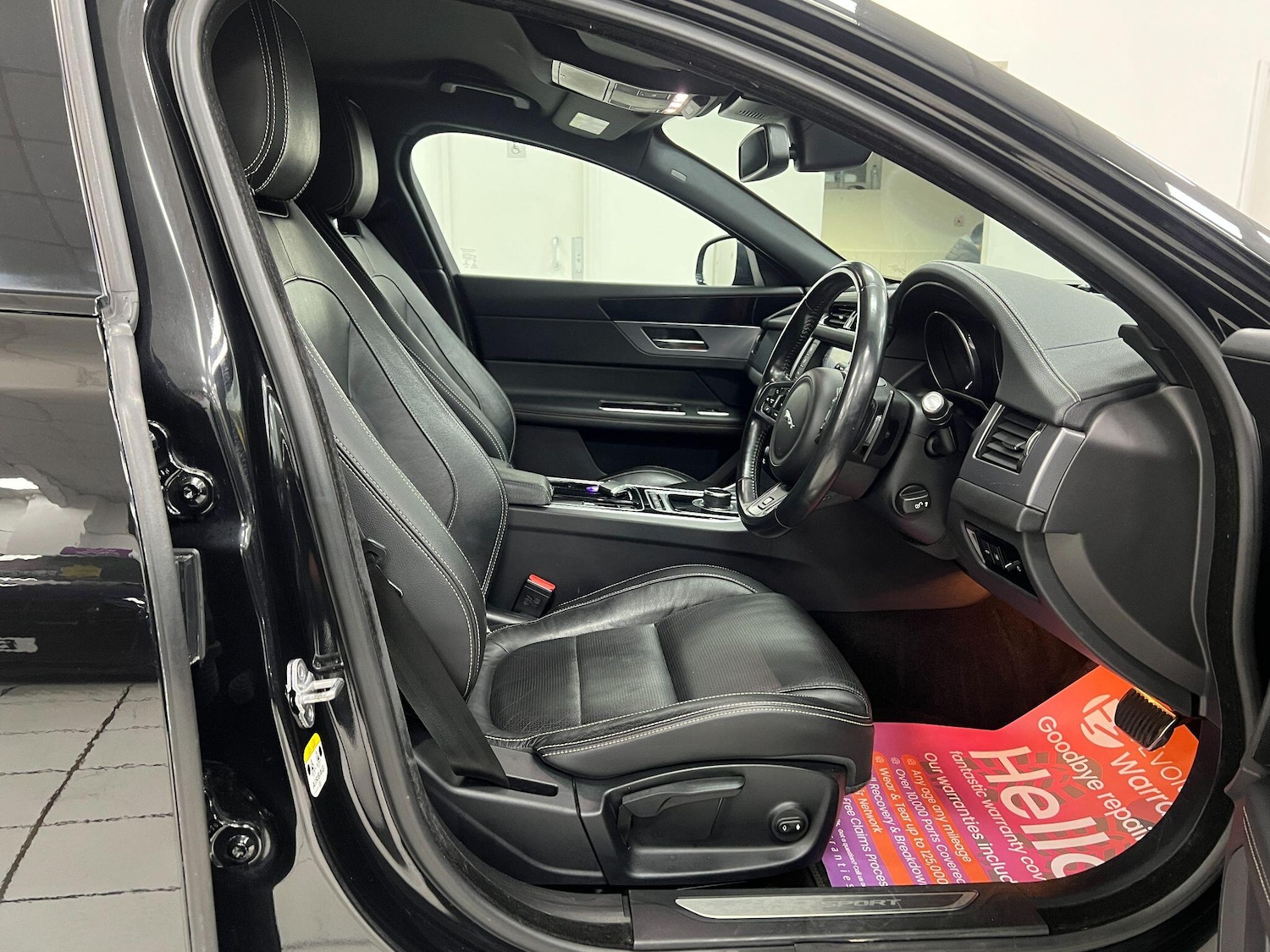 Used Jaguar XF 2017 for sale - 76898963: Photo 18