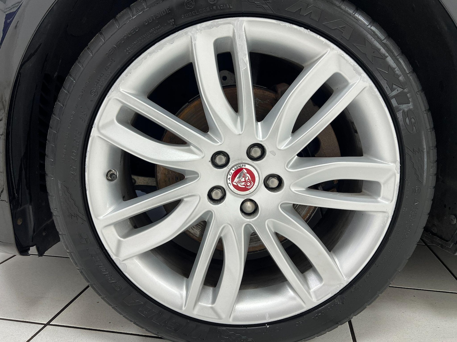 Used Jaguar XF 2017 for sale - 76898963: Photo 37