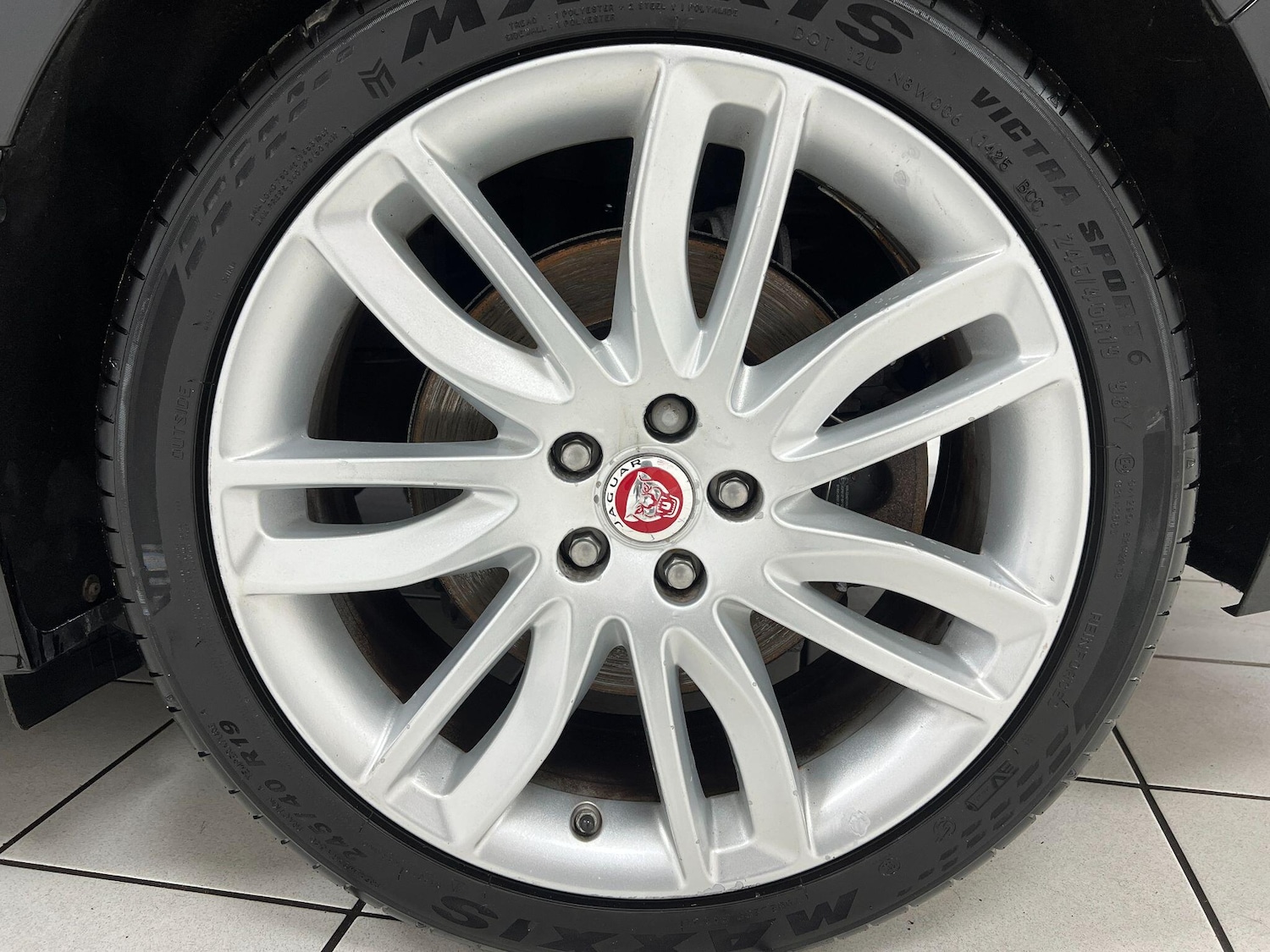 Used Jaguar XF 2017 for sale - 76898963: Photo 38