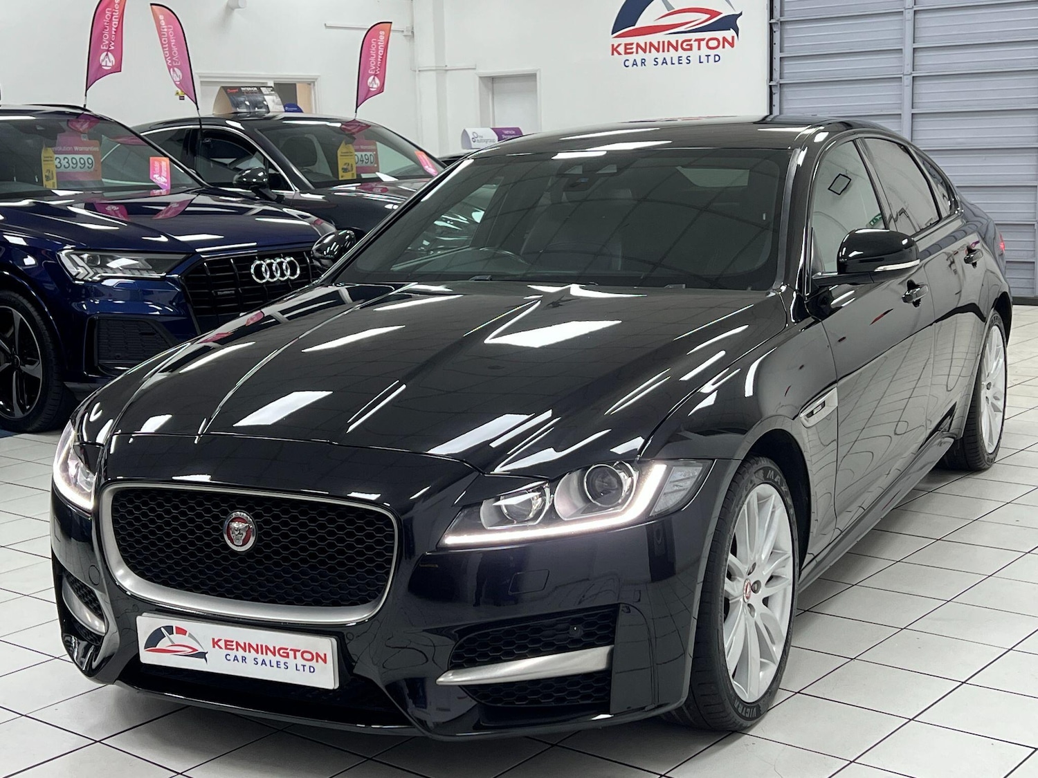 Used Jaguar XF 2017 for sale - 76898963: Photo 7