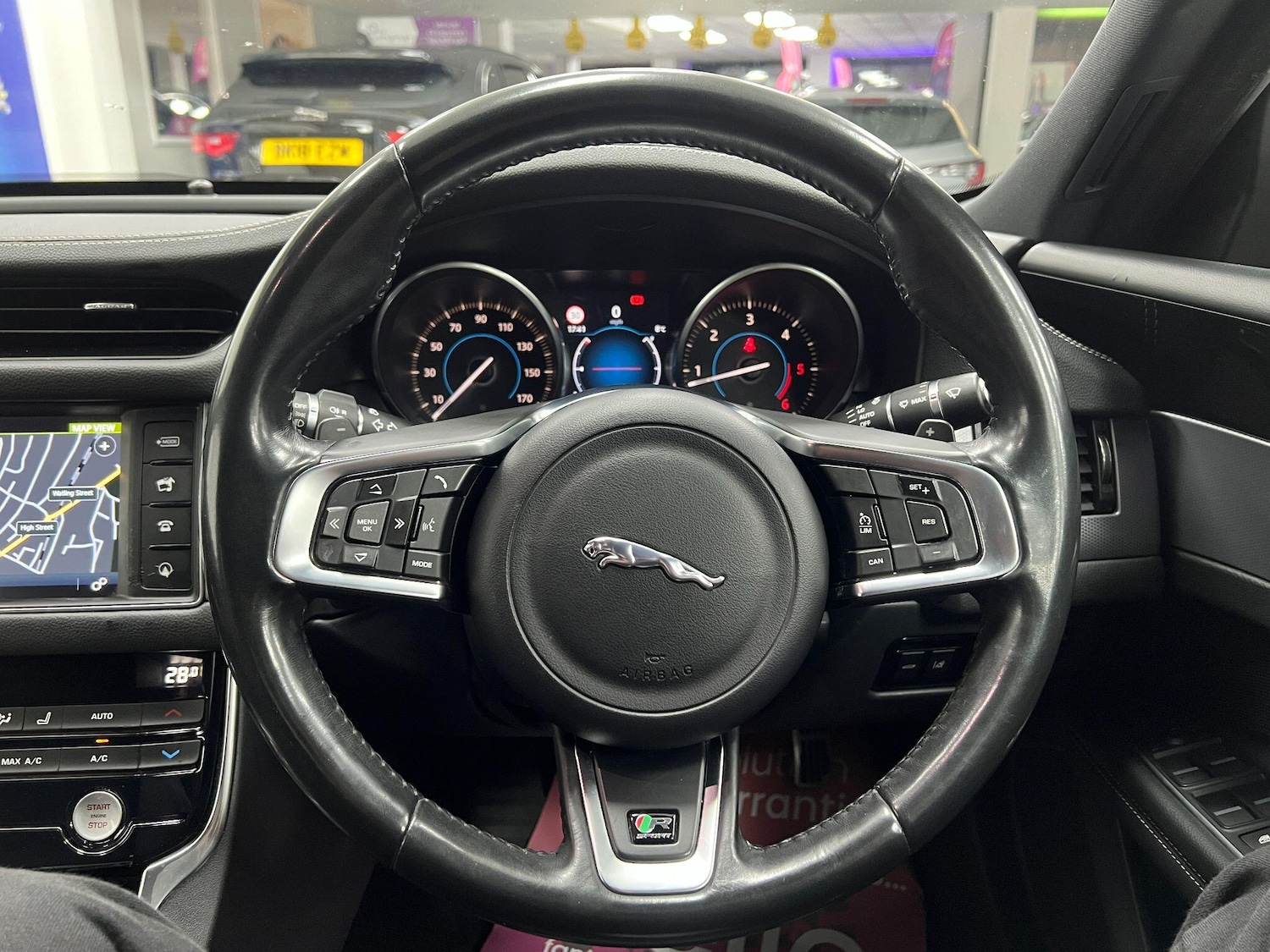 Used Jaguar XF 2017 for sale - 76898963: Photo 75