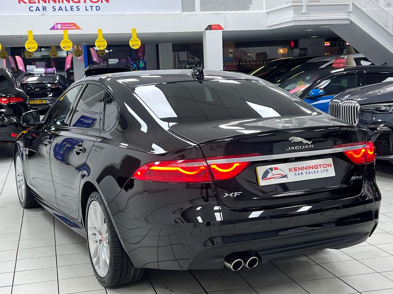 Used Jaguar XF 2017 for sale - 76898963: Photo 8